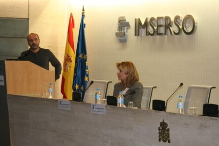 Daniel Gil  (COTsMadrid y Consejo Gral. TS) y Nelli Francisco ( Jefa Sección TS Hosp Puerta de Hierro)