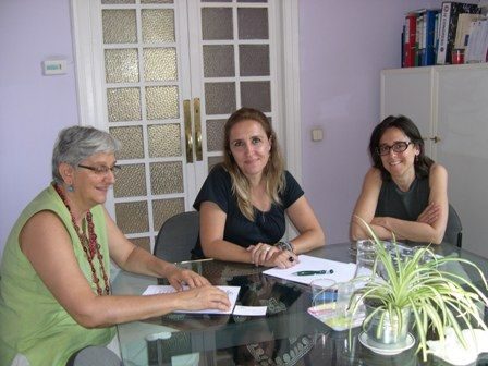 De izq a dcha: Pilar Cachofeiro, INTERED; Mar Ureña, Vicepresidenta COTSMadrid, y Ana García, INTERED