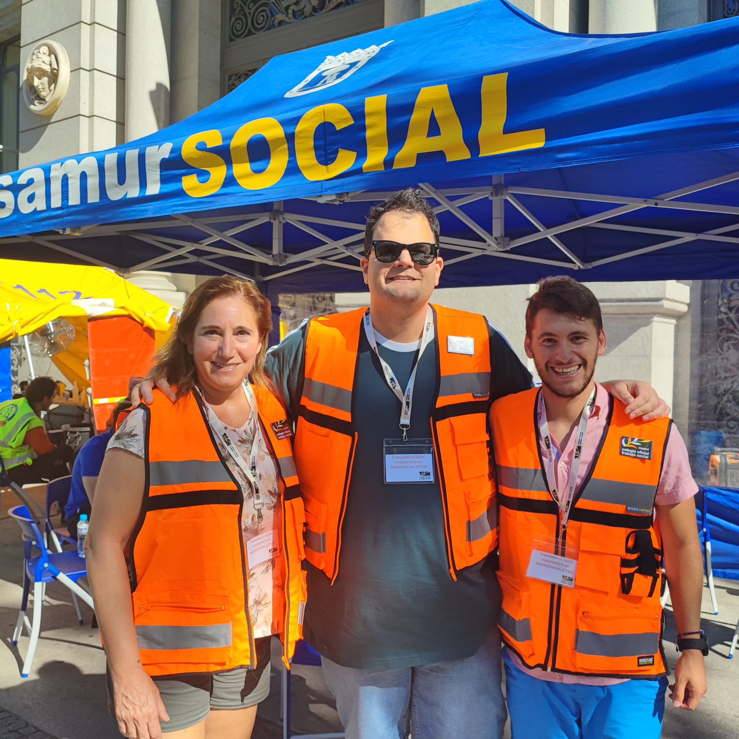 participantes del Cuerpo de Trabajadoras/es Sociales Voluntarios en Grandes Emergencias del Colegio en el MADO 2023